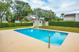 1930 Sylvester Ct, Lakeland, FL 33803 - Photo 13