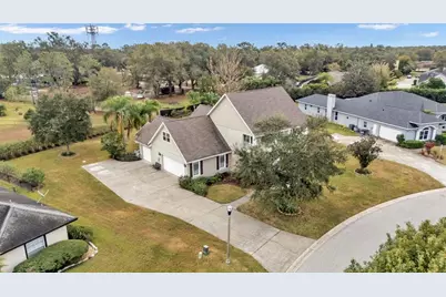 5560 Emerald Ridge Boulevard, Lakeland, FL 33813 - Photo 3
