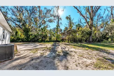 707 E Gilchrist Street, Plant City, FL 33563 - Photo 15