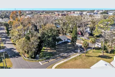 707 E Gilchrist Street, Plant City, FL 33563 - Photo 9