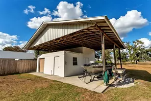 9326 Edison Rd, Lithia, FL 33547 - Photo 3