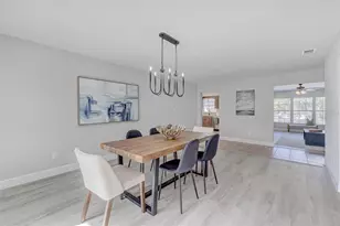 926 Meadowood Dr, Lakeland, FL 33809 - Photo 3