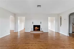 716 Ave I NE, Winter Haven, FL 33881 - Photo 9