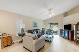 4183 Cobblestone Dr, Lakeland, FL 33813 - Photo 3