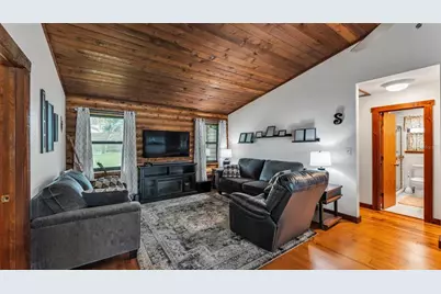 219 E Lake Menzies Boulevard, Dundee, FL 33838 - Photo 7