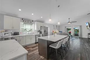 12527 Midpointe Dr, Riverview, FL 33578 - Photo 9