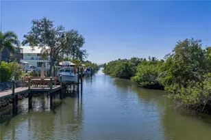 125 Burns Rd, Terra Ceia, FL 34250 - Photo 5