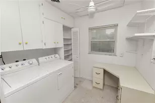 2631 Newport Ave, Lakeland, FL 33803 - Photo 11