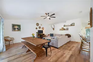 3668 Joshua Ln, Lakeland, FL 33812 - Photo 5