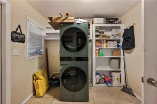 4911 Whiteoak Dr E, Lakeland, FL 33813 - Photo 27