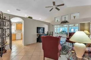 34501 Smart Dr, Zephyrhills, FL 33541 - Photo 7