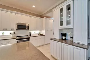 1711 Laurel Glen Pl, Lakeland, FL 33803 - Photo 17