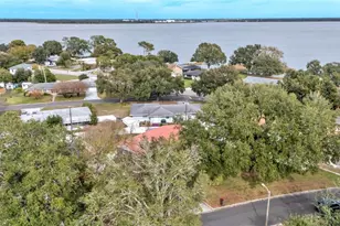 1232 Greenview Dr, Lakeland, FL 33805 - Photo 33