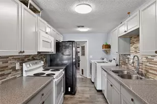 622 Ridge Terrace, Winter Haven, FL 33881 - Photo 9