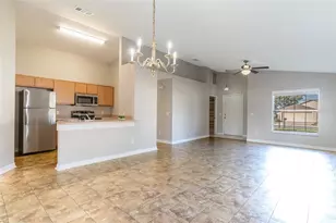 137 Eagle Point Blvd, Auburndale, FL 33823 - Photo 3