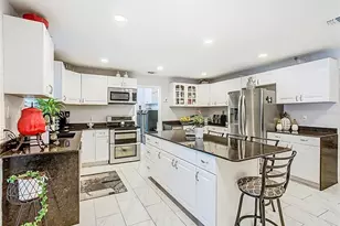 3437 Oakview Dr, Lakeland, FL 33811 - Photo 15