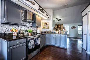 3304 Fox Ridge Dr, Winter Haven, FL 33884 - Photo 19