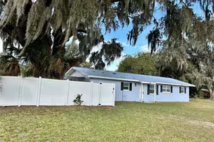 5009 Poplar Ave, Bowling Green, FL 33834 - Photo 3