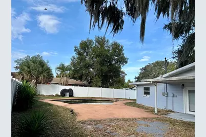 5009 Poplar Avenue, Bowling Green, FL 33834 - Photo 15