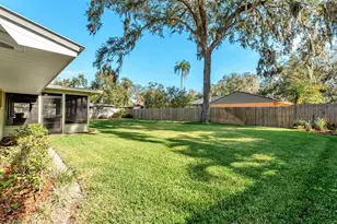 6320 Fern Ln, Lakeland, FL 33813 - Photo 9