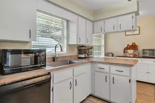 1308 Arrowhead Ct, Auburndale, FL 33823 - Photo 13