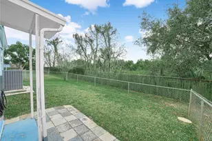 1730 Sherwood Hill Dr, Lakeland, FL 33810 - Photo 23