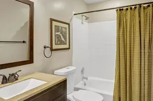 526 Palencia Pl, Lakeland, FL 33803 - Photo 23