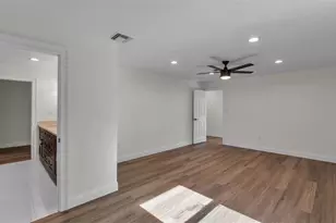 13 Bogey Dr, Winter Haven, FL 33881 - Photo 57