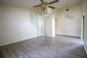 1230 Dosseywood Ln, Lakeland, FL 33811 - Photo 3