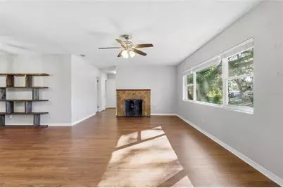 203 W Poinsettia Street, Lakeland, FL 33803 - Photo 9