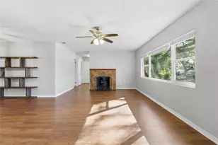 203 W Poinsettia St, Lakeland, FL 33803 - Photo 9