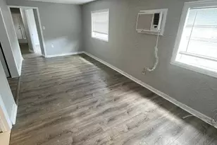 2910 E Emma St, Tampa, FL 33610 - Photo 7