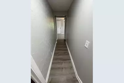 2910 E Emma Street, Tampa, FL 33610 - Photo 11