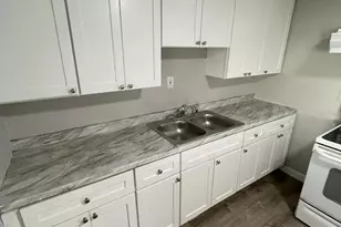 2910 E Emma St, Tampa, FL 33610 - Photo 9