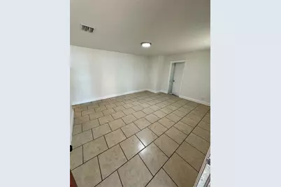 3866 12th Avenue S, Saint Petersburg, FL 33711 - Photo 3