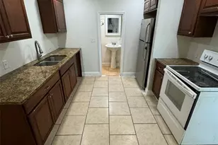 3866 12th Ave S, Saint Petersburg, FL 33711 - Photo 7