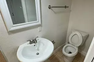 3866 12th Ave S, Saint Petersburg, FL 33711 - Photo 15