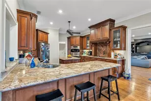 6101 Pier Pl Dr, Lakeland, FL 33813 - Photo 19