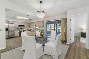 3203 Prairie Dunes Cir E, Lakeland, FL 33810 - Photo 13