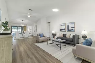 3203 Prairie Dunes Cir E, Lakeland, FL 33810 - Photo 5