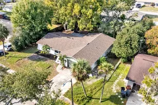 6117 Christina Dr E, Lakeland, FL 33813 - Photo 37