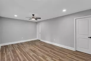 6117 Christina Dr E, Lakeland, FL 33813 - Photo 23