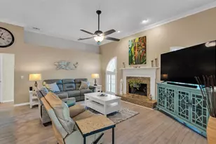 874 Stratford Dr, Lakeland, FL 33813 - Photo 19