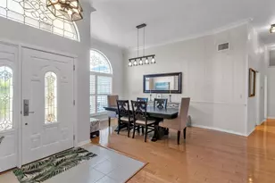 874 Stratford Dr, Lakeland, FL 33813 - Photo 5