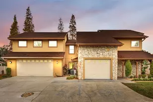 614 Mountain Lake Pl, Lakeland, FL 33813 - Photo 1