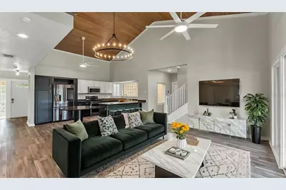 614 Mountain Lake Place, Lakeland, FL 33813 - Photo 3