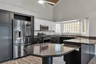 614 Mountain Lake Pl, Lakeland, FL 33813 - Photo 7