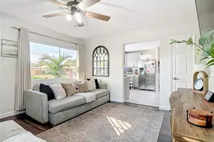 102 NE 9th St, Mulberry, FL 33860 - Photo 5