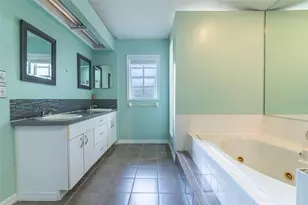 95 Woodside Dr, Lakeland, FL 33813 - Photo 9