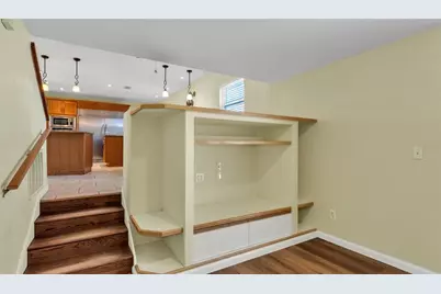 1203 Brandon Lakes Circle, Valrico, FL 33594 - Photo 19